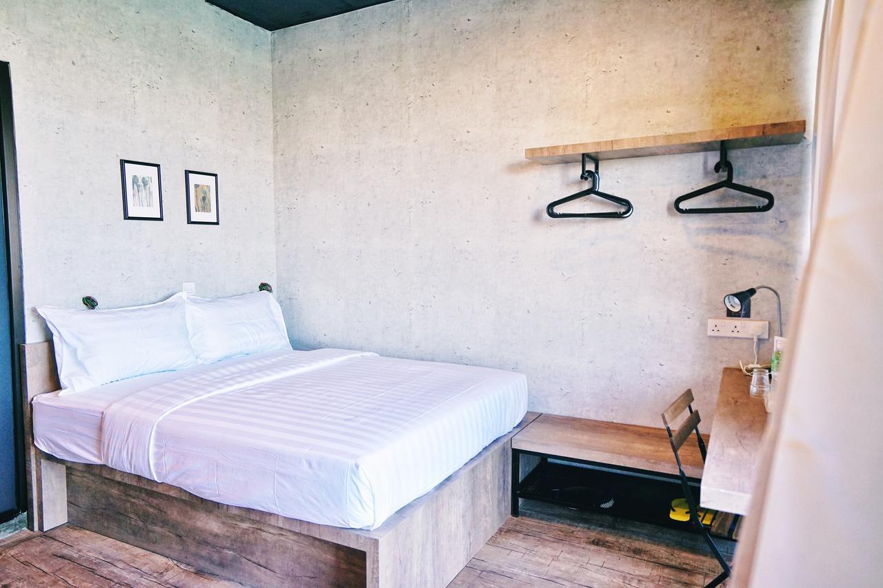 Cube Bed Station & Tours Sdn Bhd Vandrerhjem Semporna Eksteriør bilde